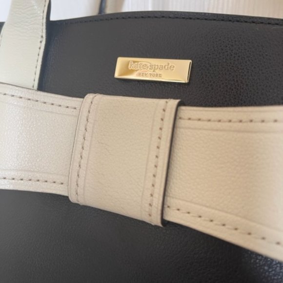 Kate Spade Villabella Quinn Tote With Bow - Picture 2 of 6